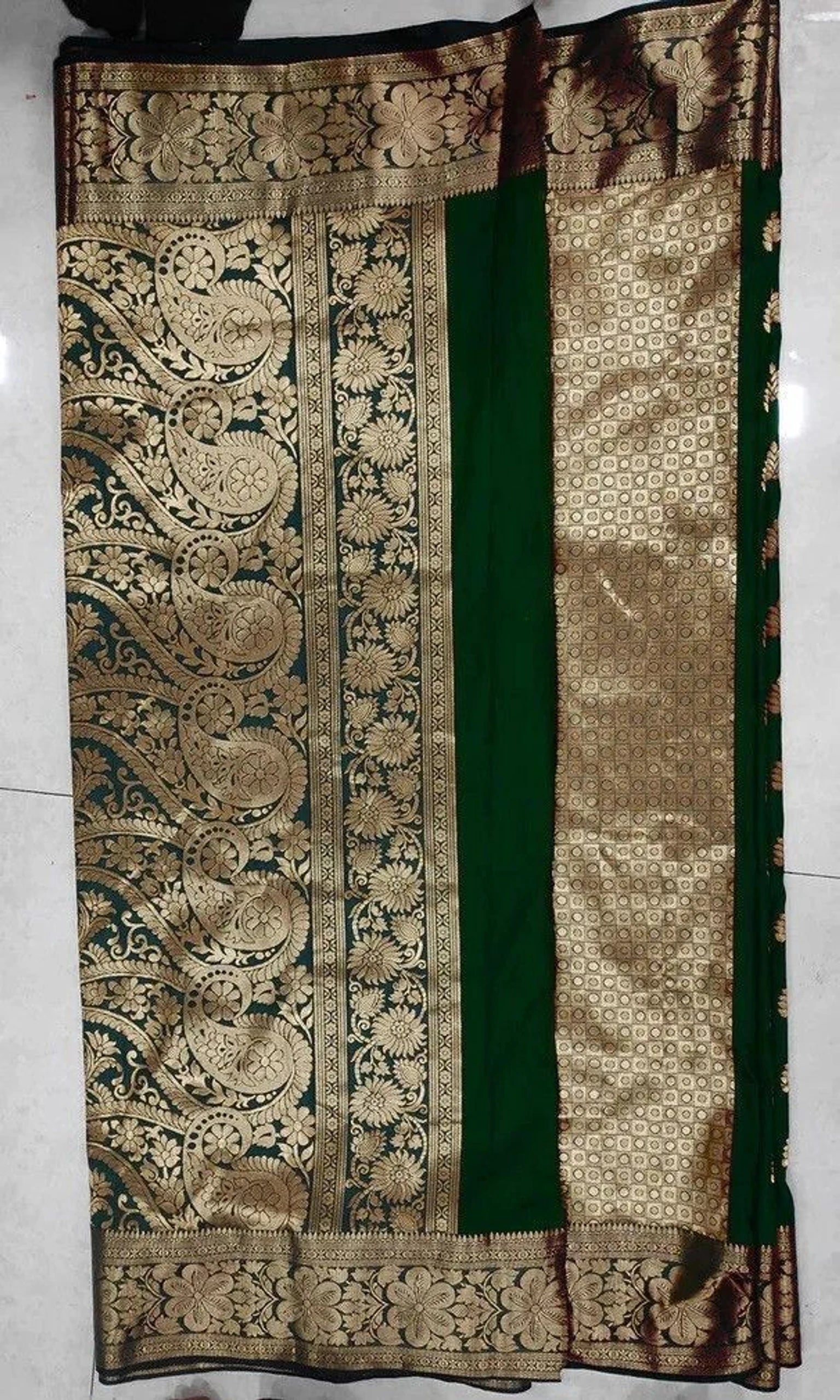 Saavan  Banarasi Saree Art Pure Silk Saree for Women (Green)